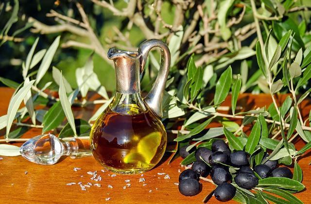 Photo - Olive oil