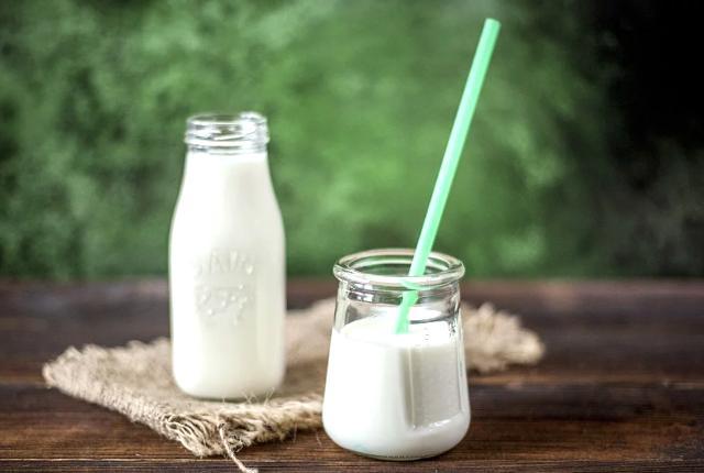 Photo - Coconut milk
