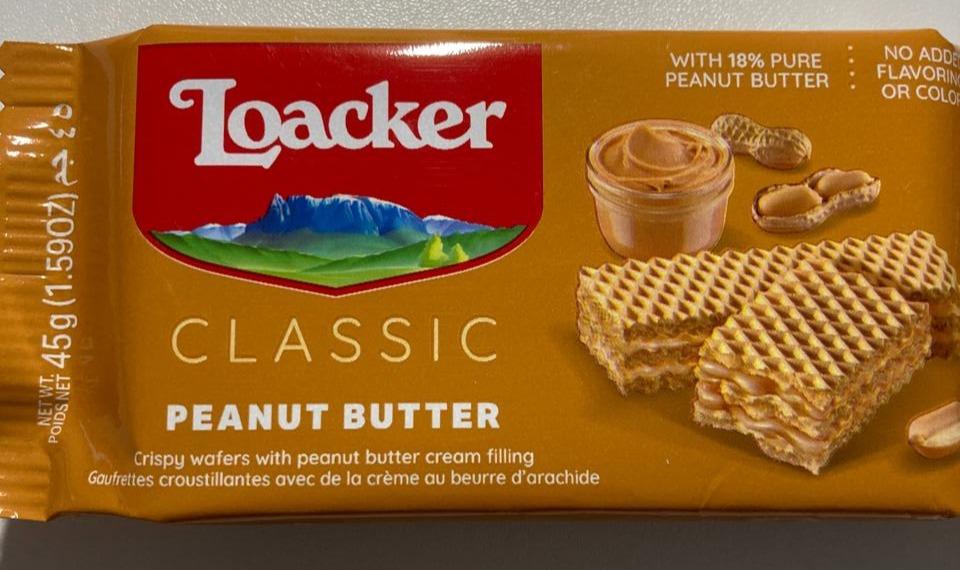 Photo - Loacker Classic Crispy Wafers with Peanut Butter Cream Filling 45 g