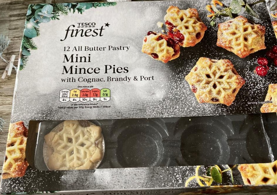 Photo - 12 All Butter Pastry Mini Mince Pies Tesco Finest