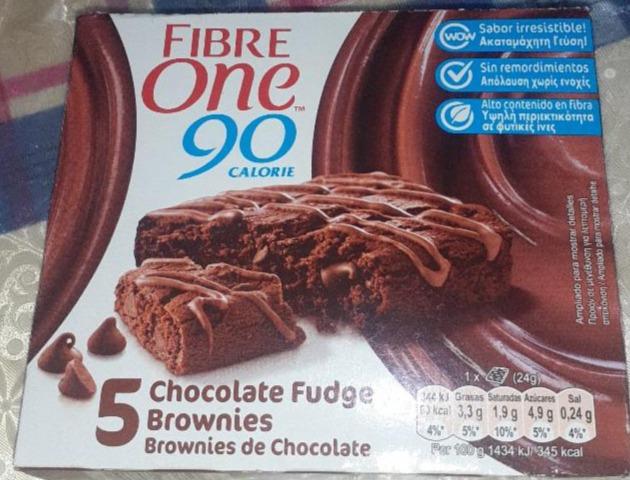 Photo - 90 Calorie Chocolate Fudge High Fibre Brownies Fibre One