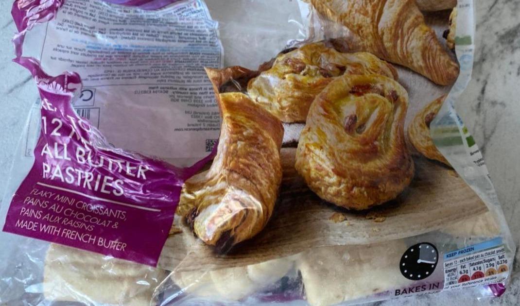 Photo - 12 Mini All Butter Pastries M&S Food