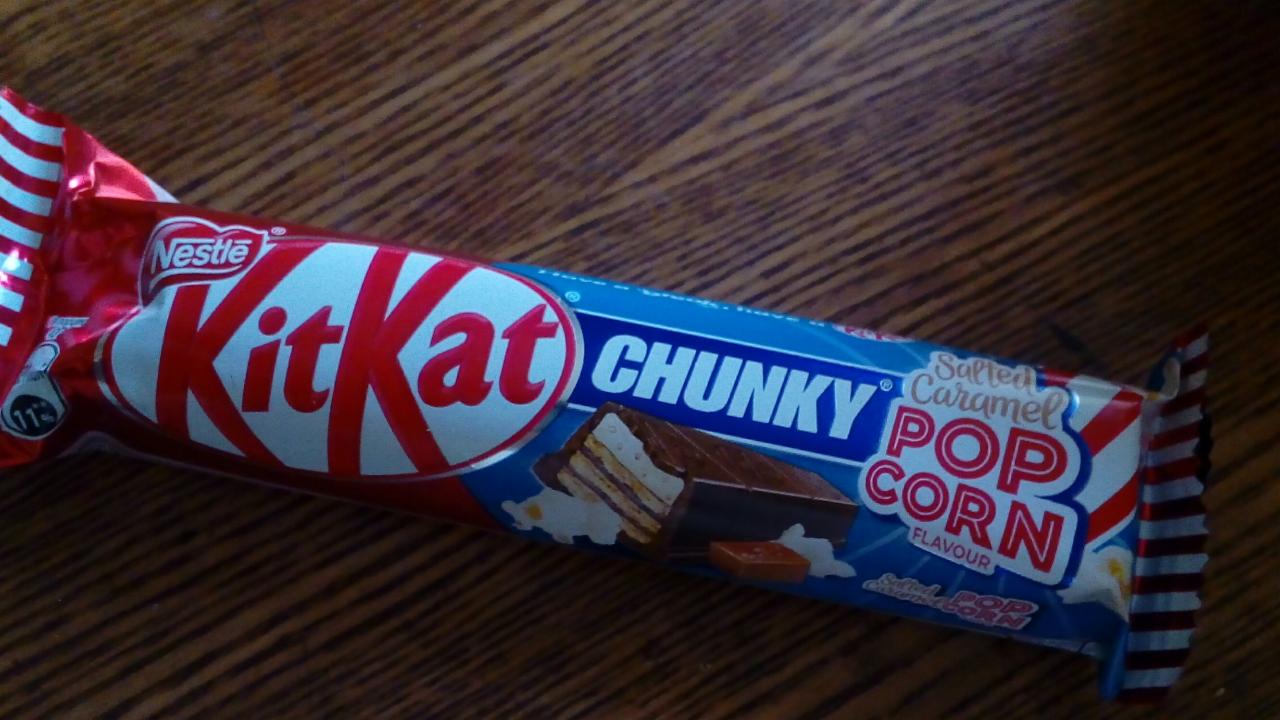 Photo - KitKat Chunky Wafer Stick with Taste of Salted Caramel and Popcorn 42 g